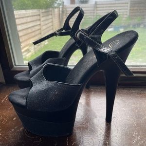 Black sparkly 7” Pleaser heels, excellent condition size 10